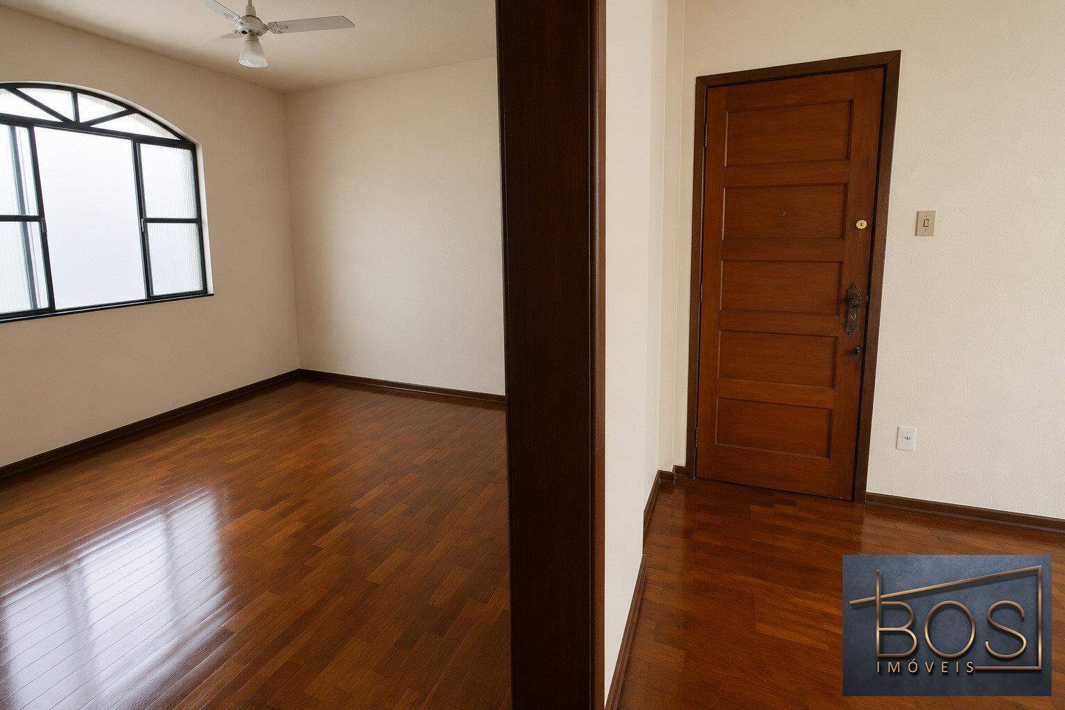 Apartamento, 3 quartos, 100 m² - Foto 2