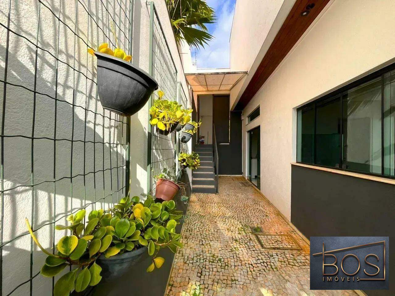 Casa, 3 quartos, 250 m² - Foto 3