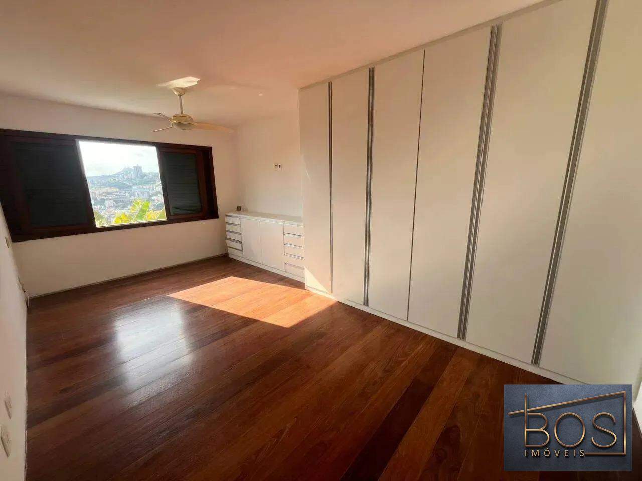 Casa, 3 quartos, 250 m² - Foto 19