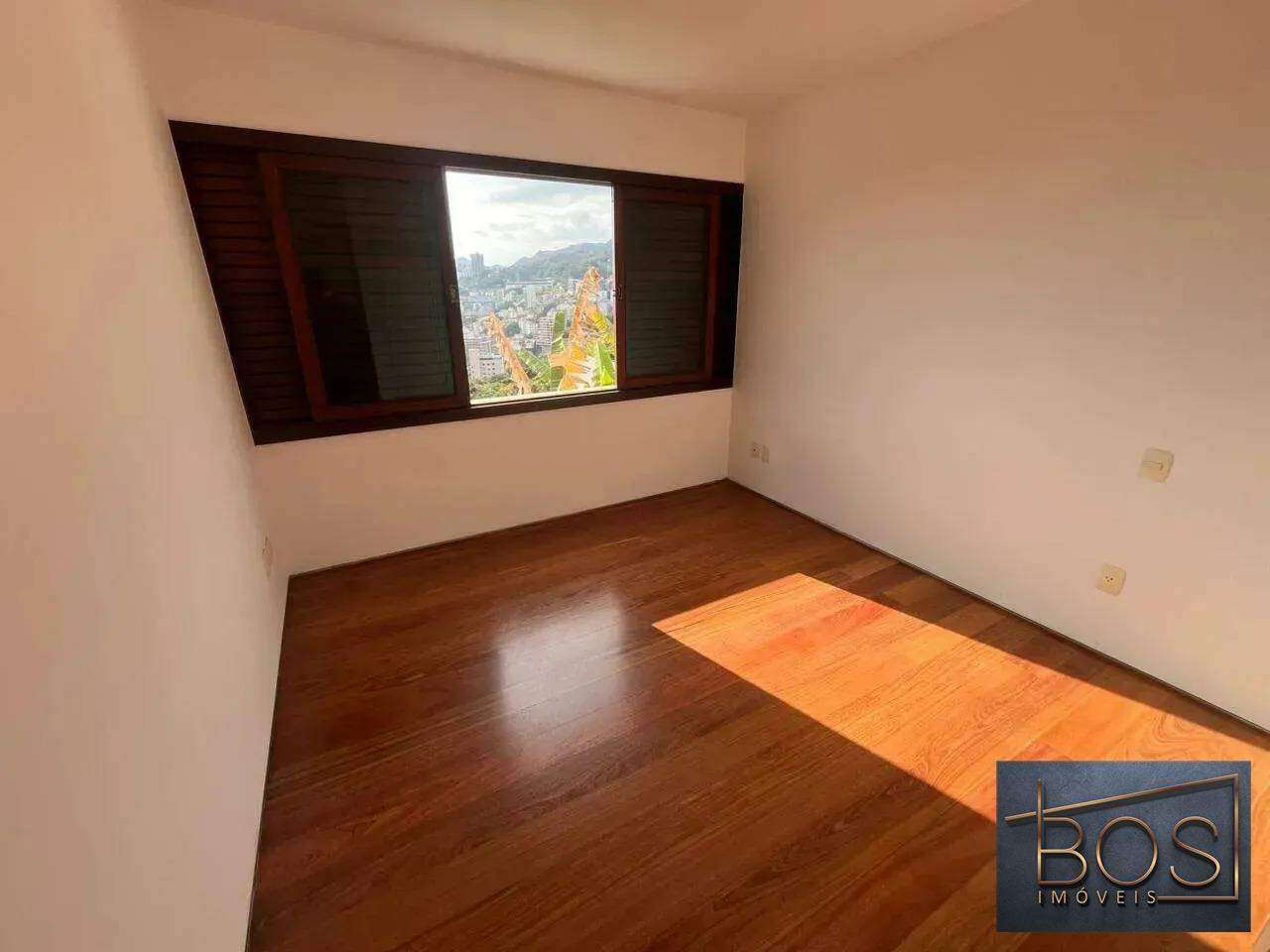 Casa, 3 quartos, 250 m² - Foto 16
