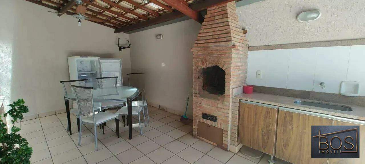 Apartamento, 3 quartos, 130 m² - Foto 2