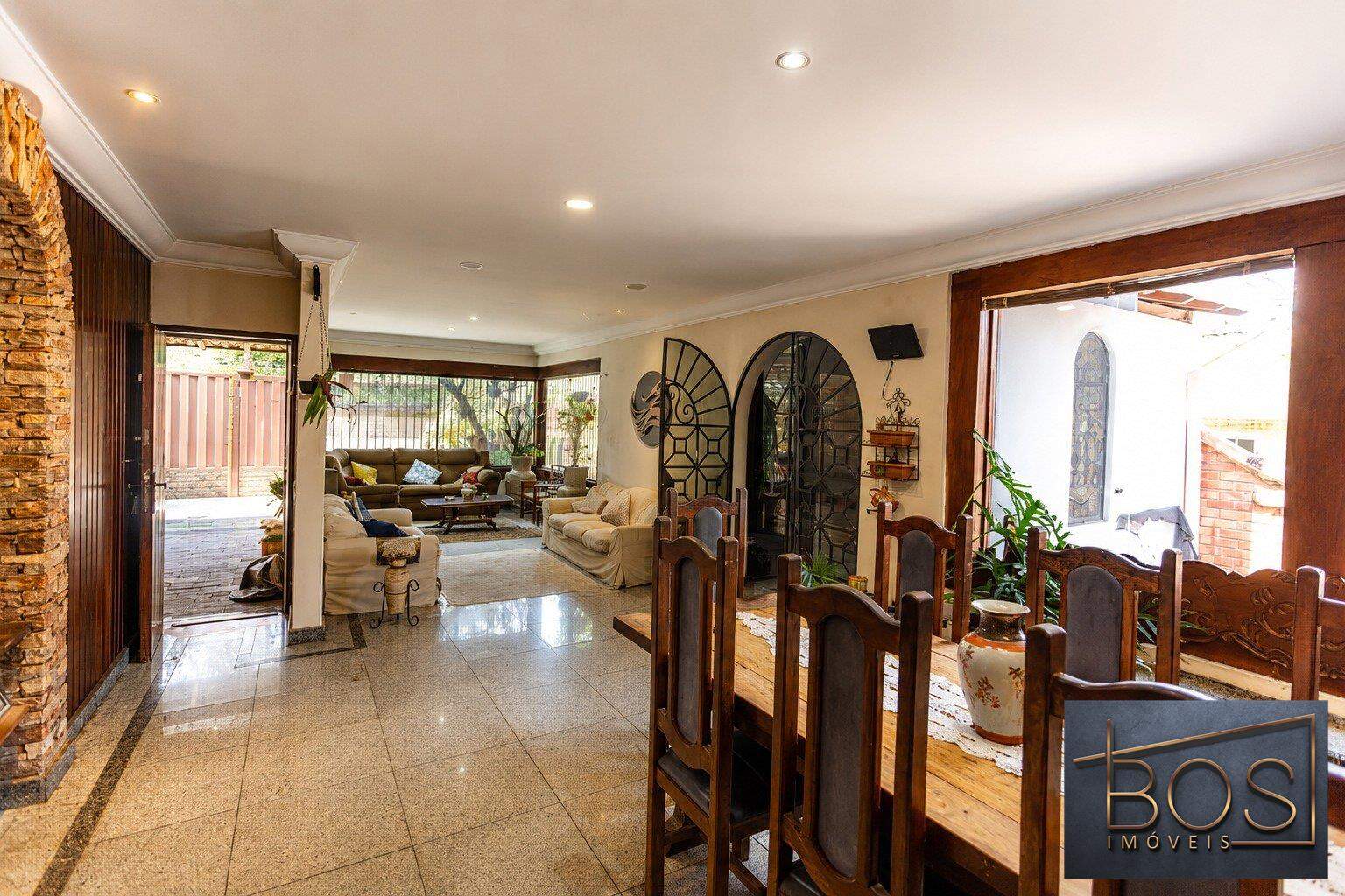 Casa, 3 quartos, 318 m² - Foto 2