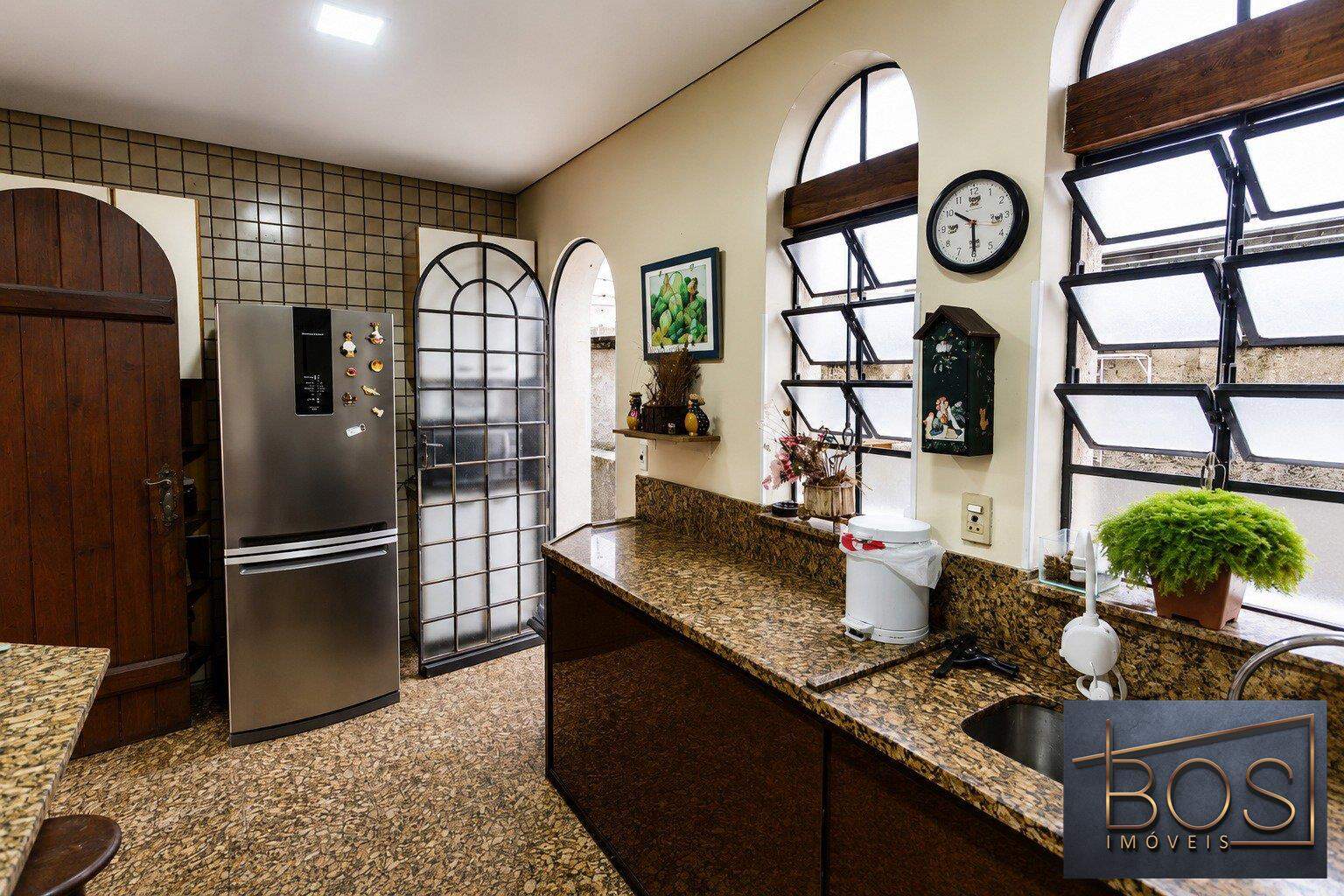 Casa, 3 quartos, 318 m² - Foto 6