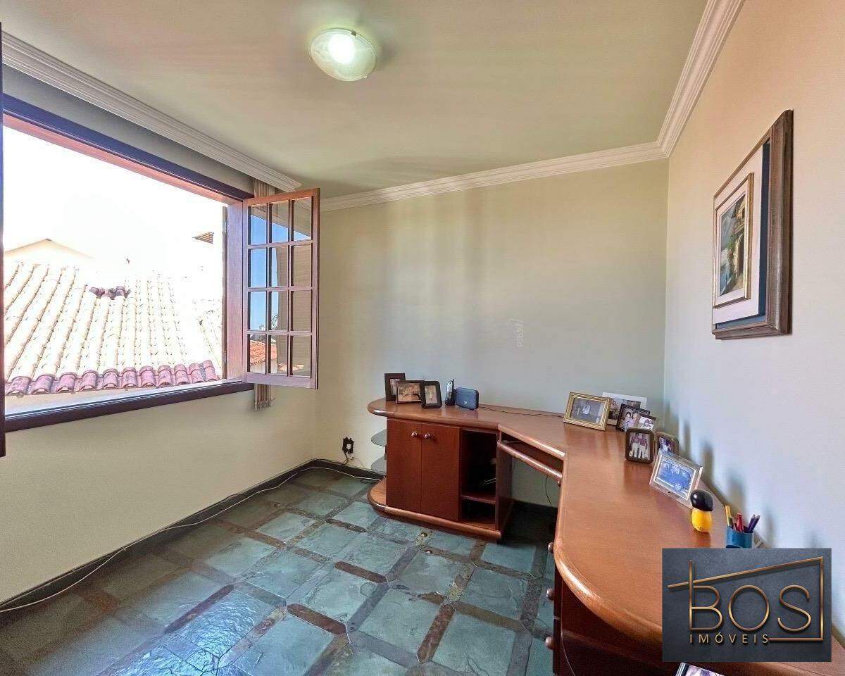 Casa, 5 quartos, 342 m² - Foto 12