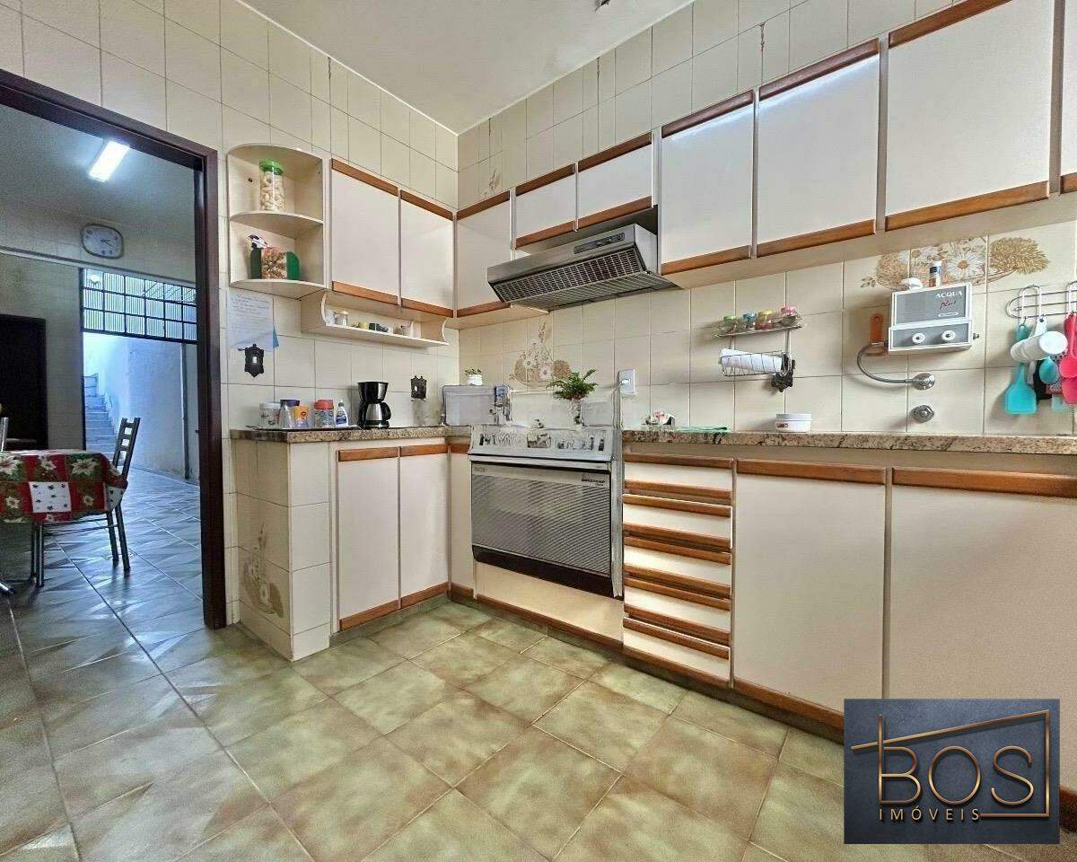 Casa, 5 quartos, 342 m² - Foto 19