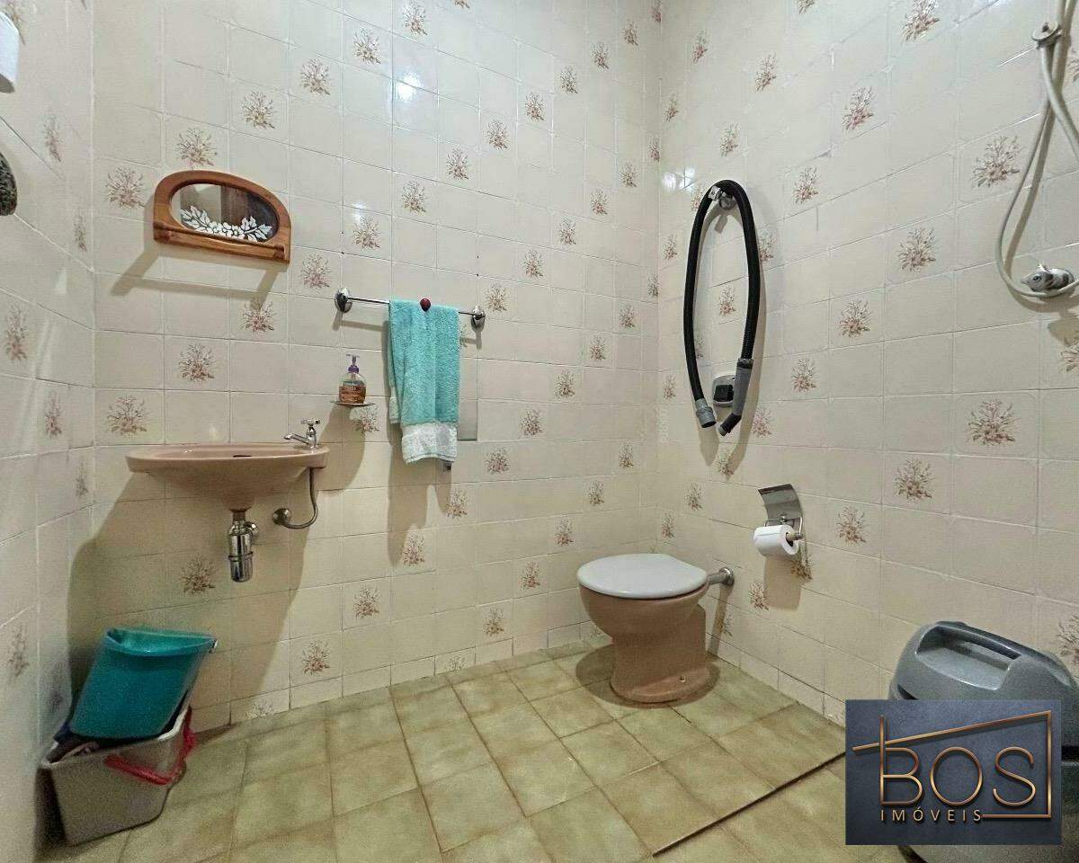 Casa, 5 quartos, 342 m² - Foto 22