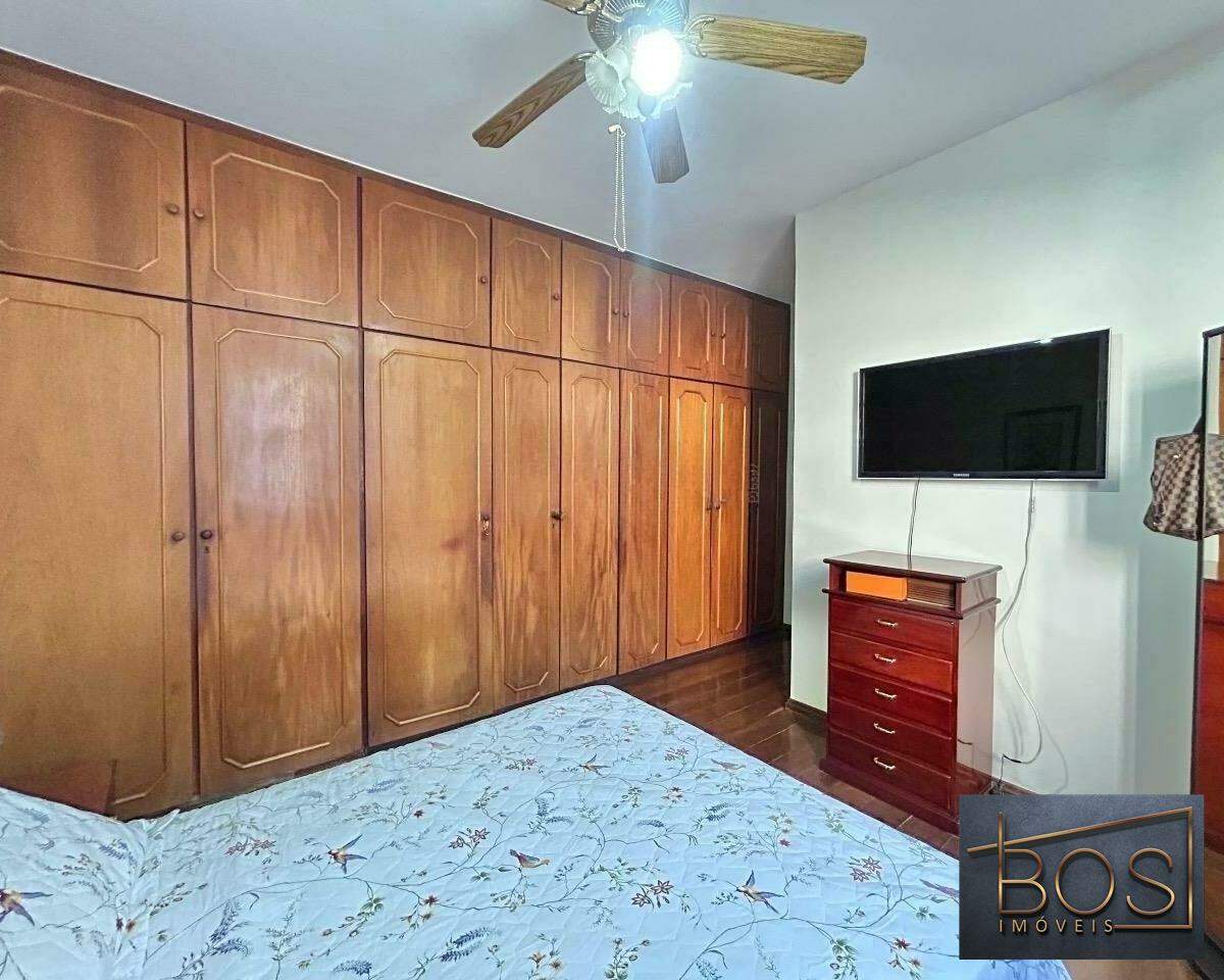 Casa, 5 quartos, 342 m² - Foto 13