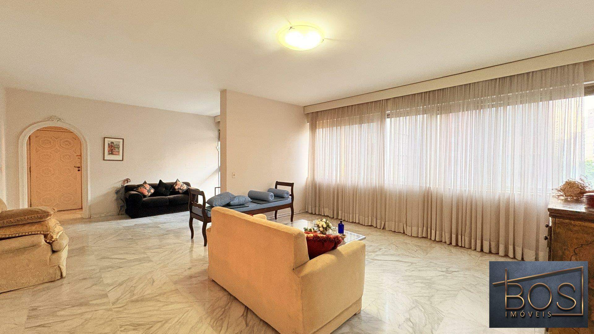 Apartamento, 4 quartos, 380 m² - Foto 1