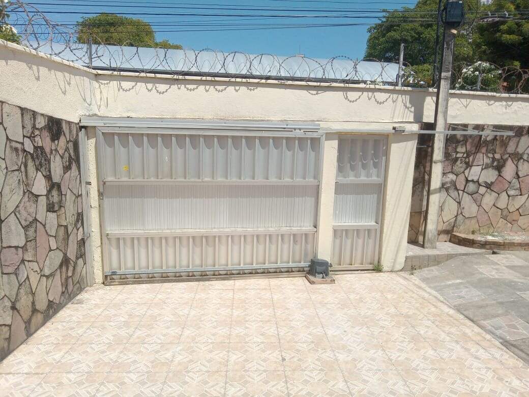 Casa para aluguel no São Gerardo: 