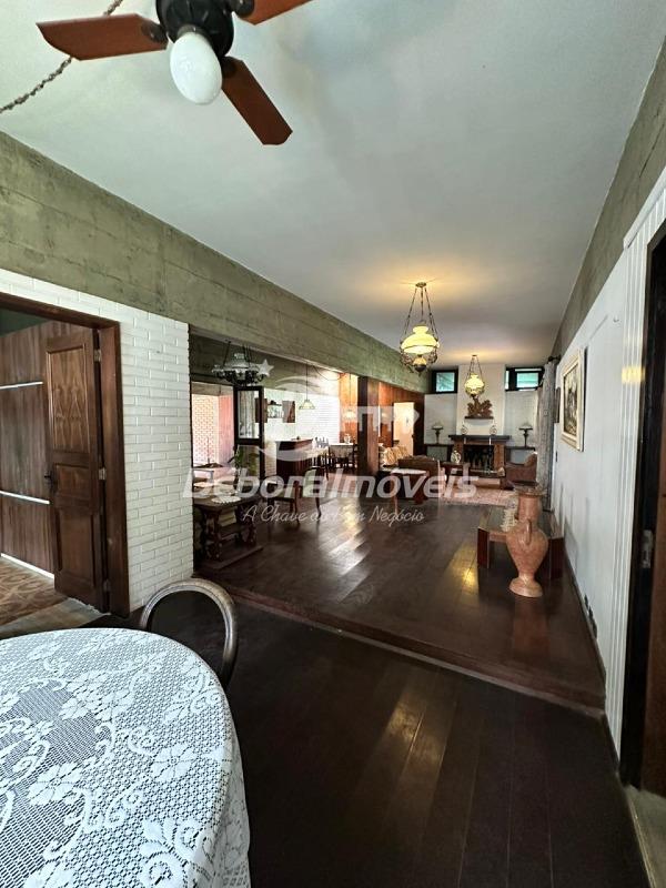 Casa à venda no Estradinha: 