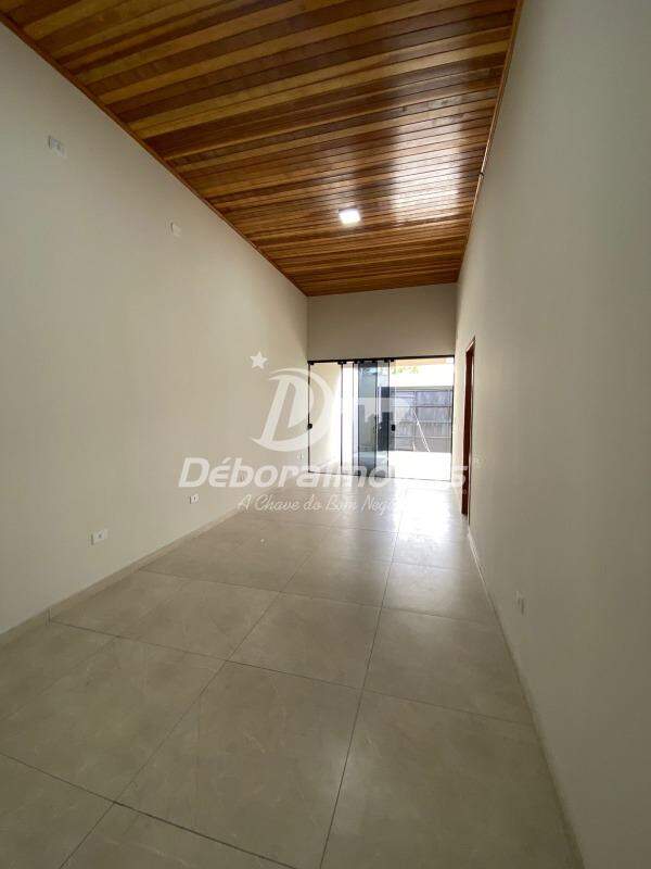 Casa à venda no Jardim Guaraituba: 