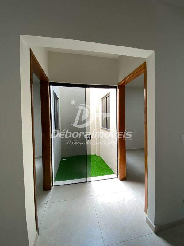 Casa à venda no Jardim Guaraituba: 