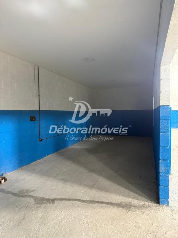 Barracão para aluguel no Emboguaçu: 