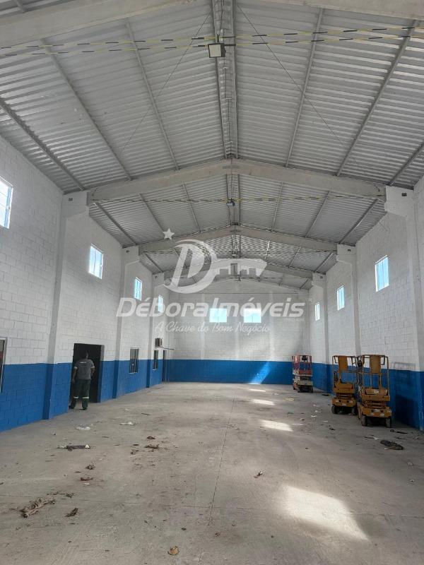 Barracão para aluguel no Emboguaçu: 