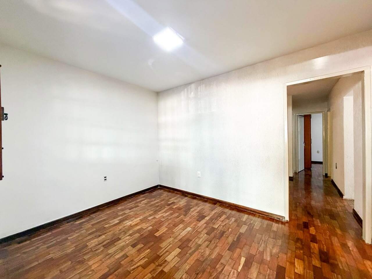 Casa à venda no Serrano: 