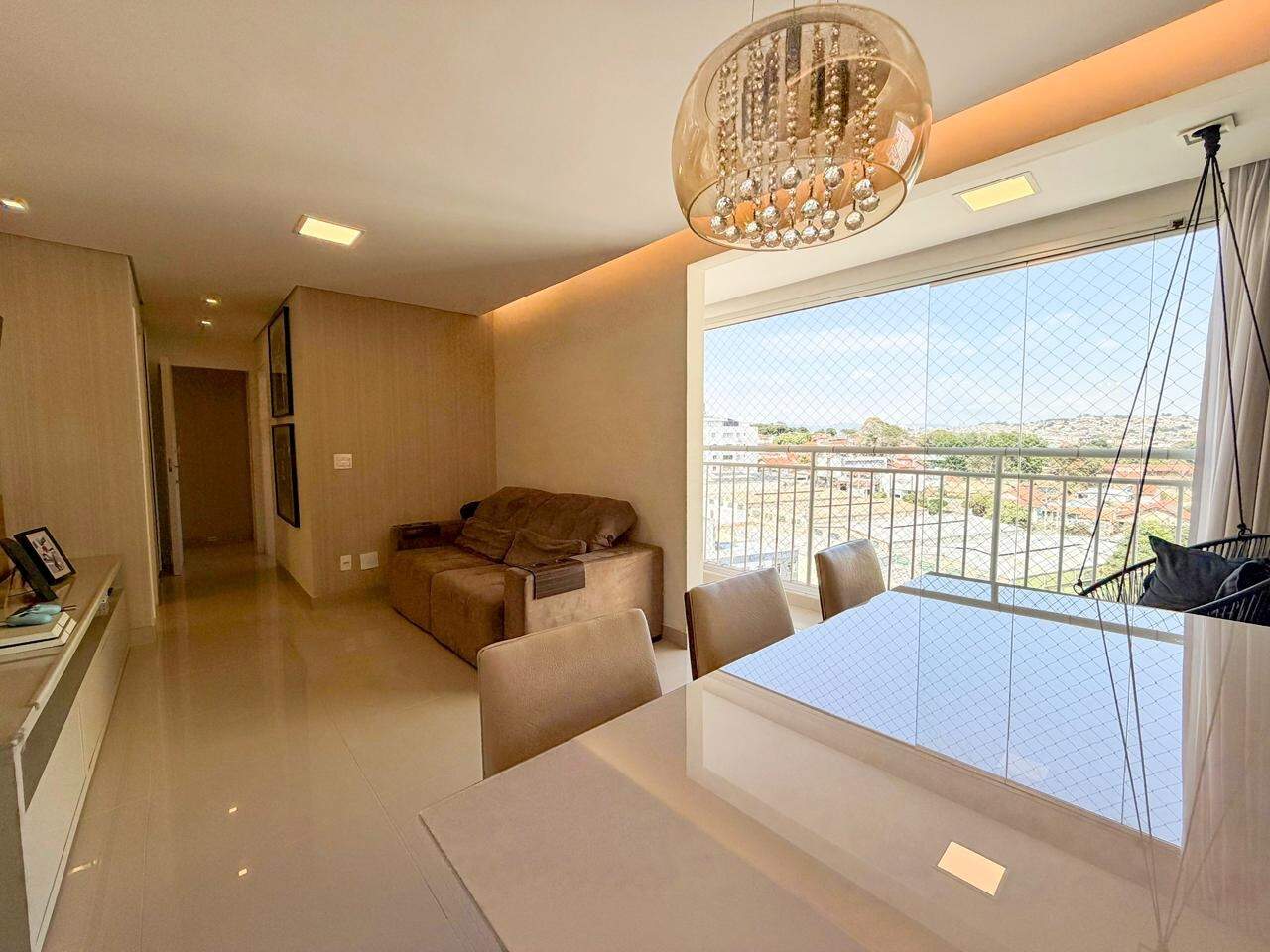 Apartamento à venda no Castelo: 