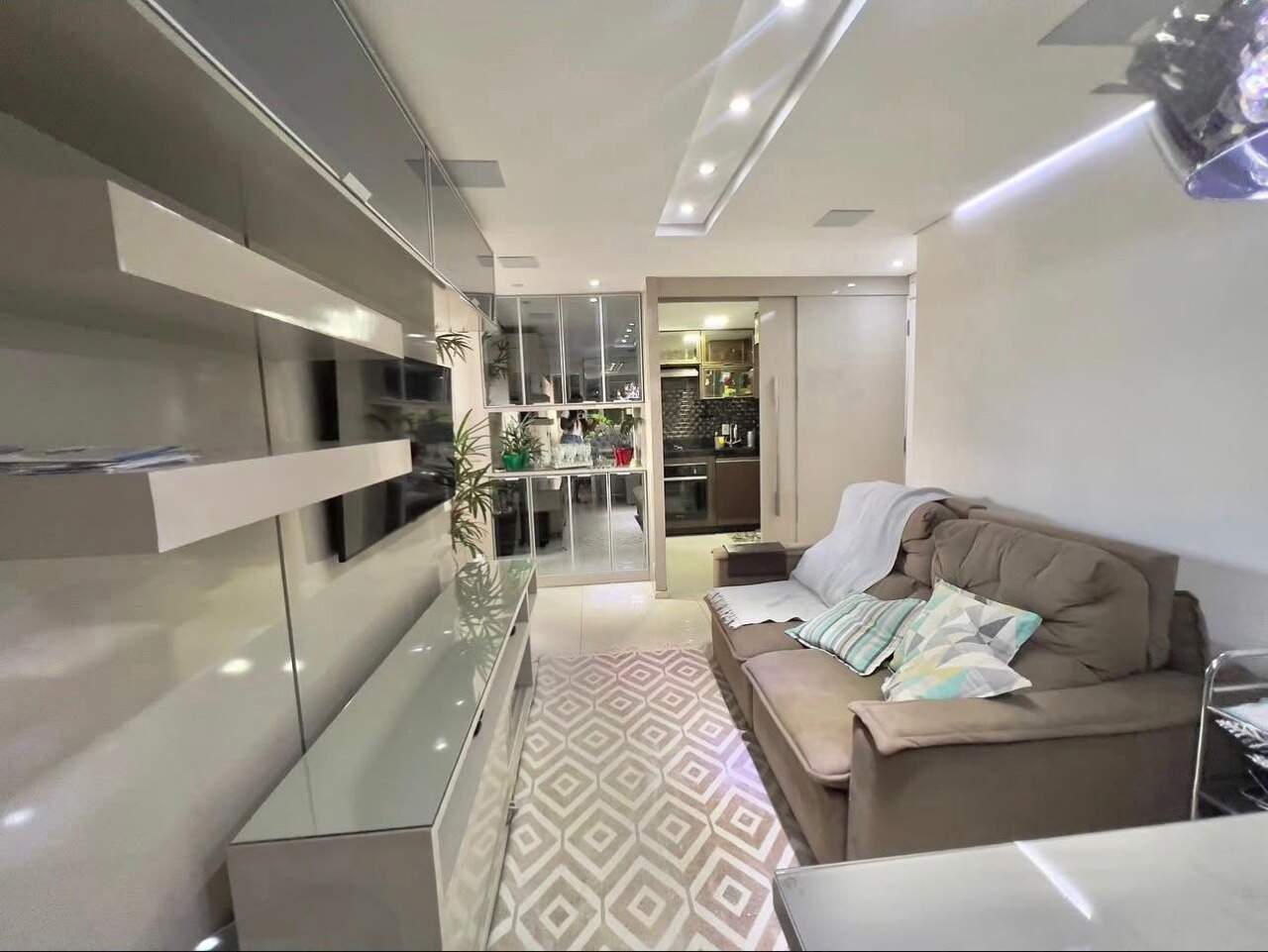 Apartamento à venda no Serrano: 