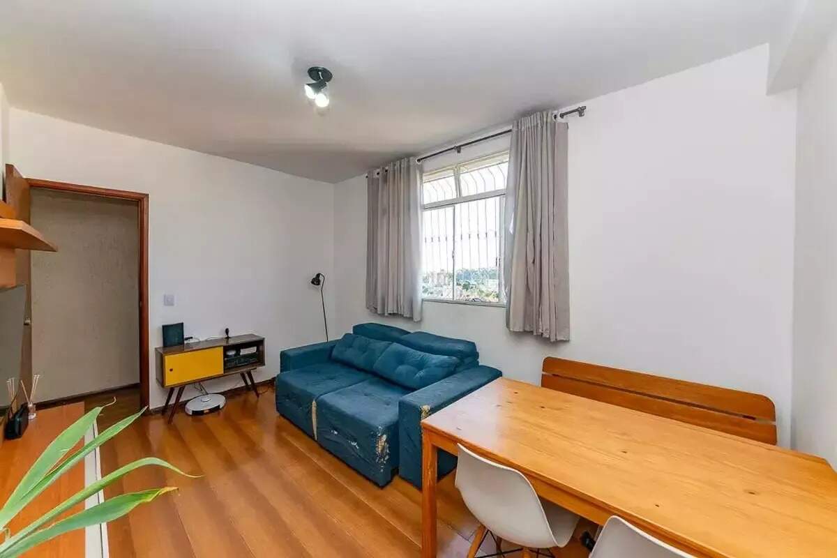 Apartamento à venda no Monsenhor Messias: 