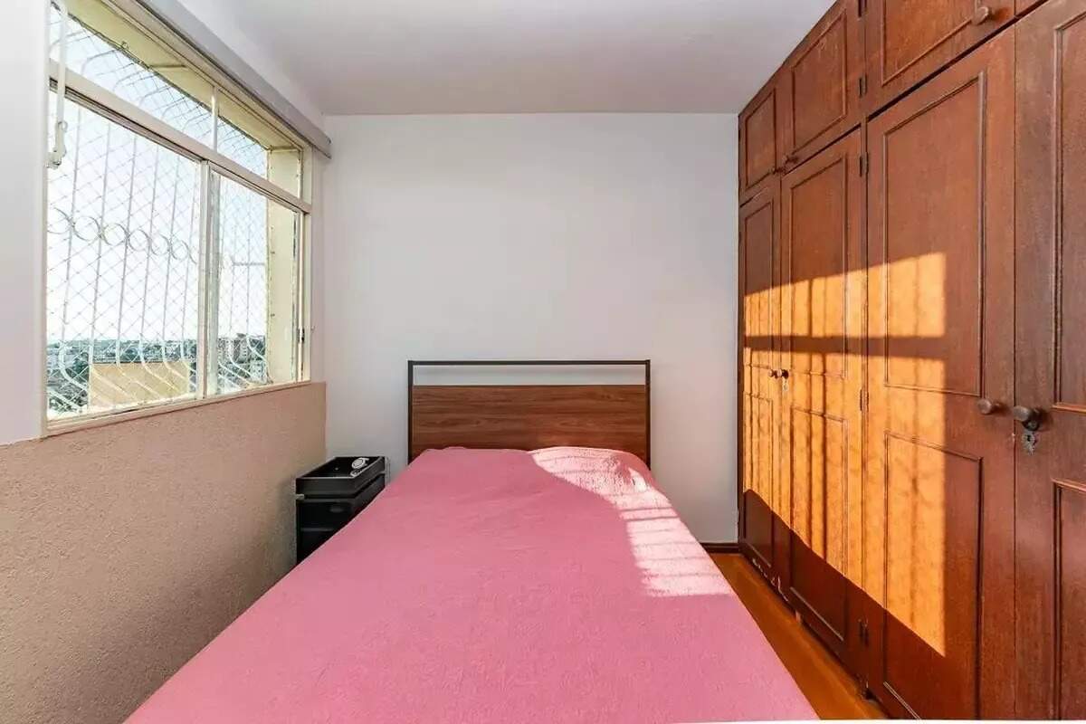 Apartamento à venda no Monsenhor Messias: 