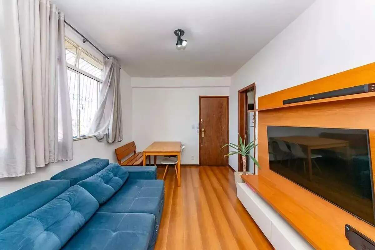 Apartamento à venda no Monsenhor Messias: 