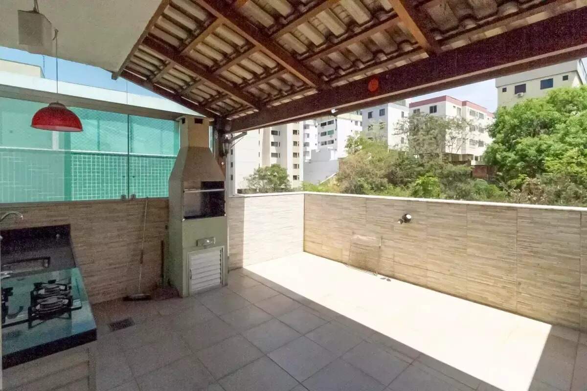 Cobertura à venda no Castelo: 