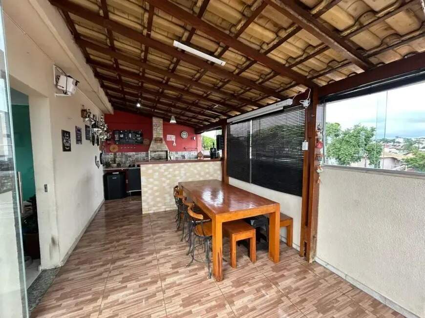 Cobertura à venda no Santa Amélia: 