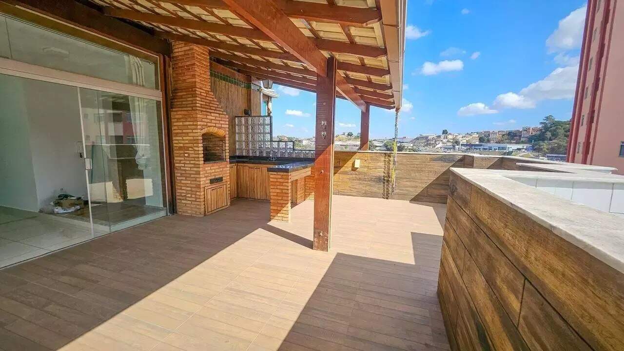 Cobertura à venda no CaiçaraAdelaide: 