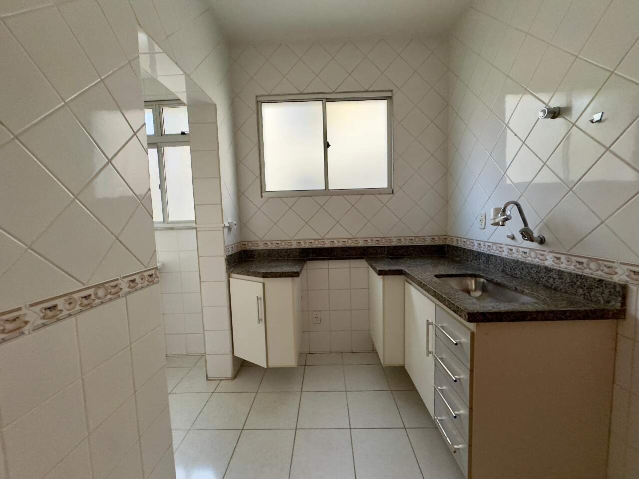 Apartamento à venda no Castelo: 