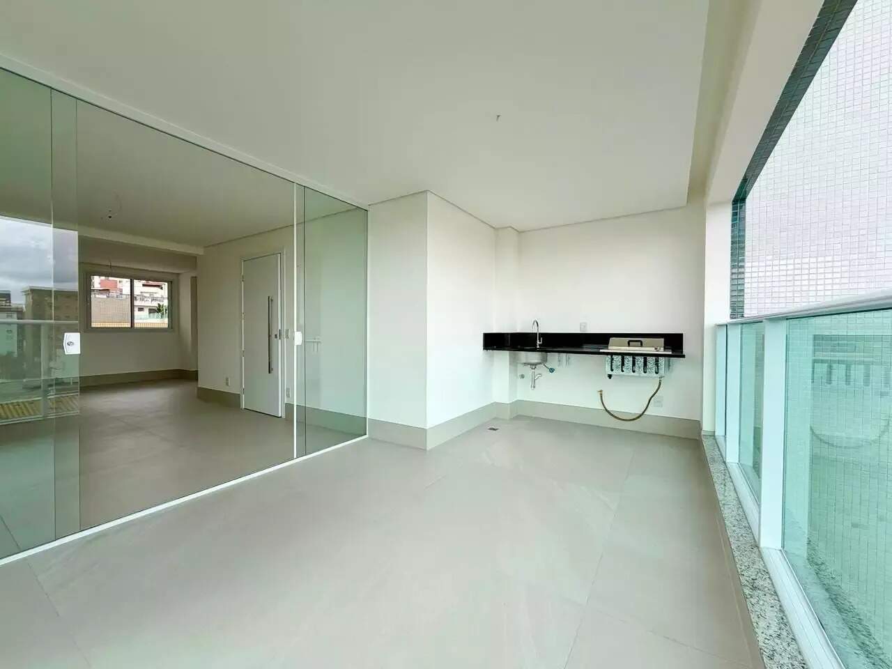 Apartamento à venda no Castelo: 