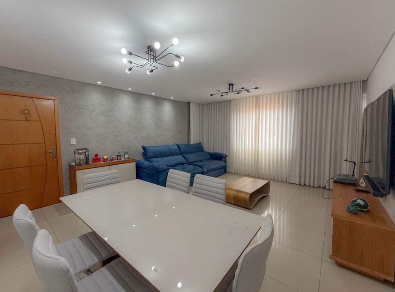 Apartamento à venda no Castelo: 
