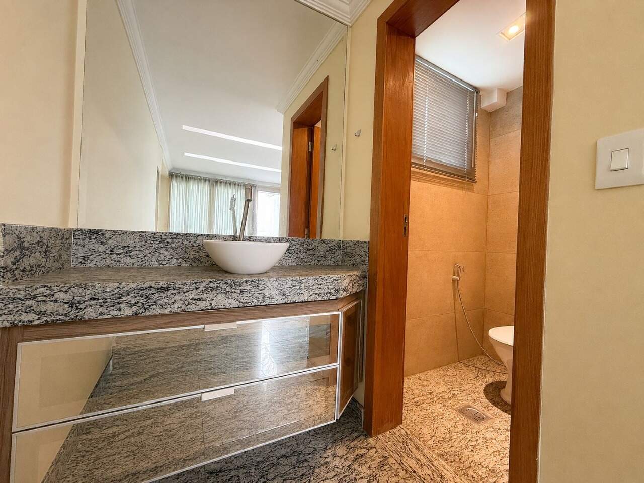 Casa à venda no Santa Terezinha: 
