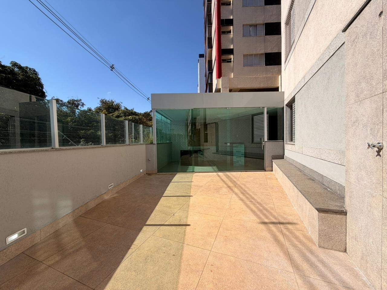 Área privativa à venda no Castelo: 