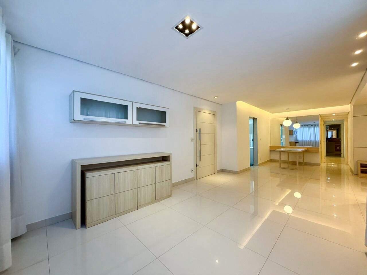 Apartamento à venda no Castelo: 