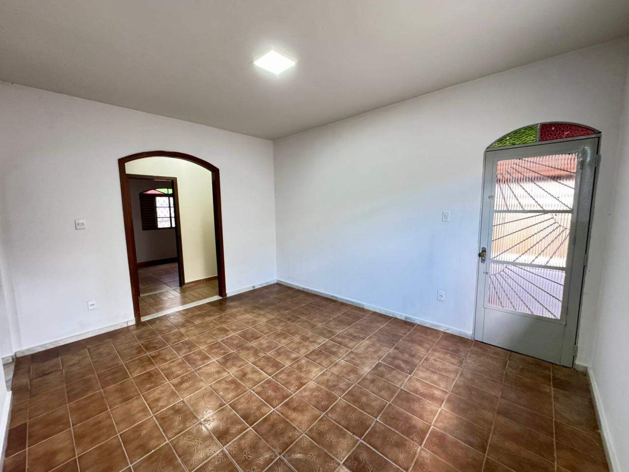 Casa à venda no Arvoredo: 
