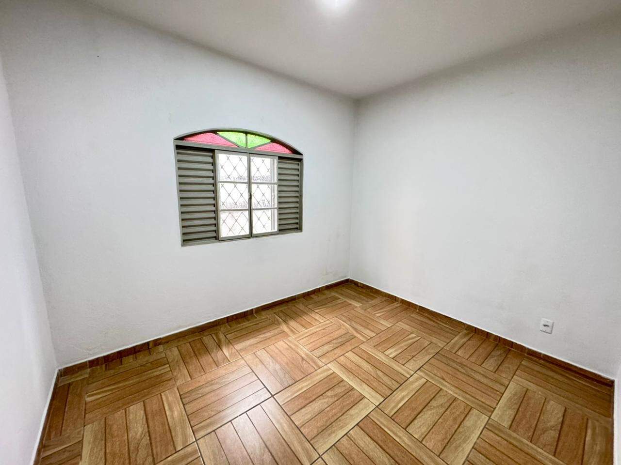 Casa à venda no Arvoredo: 