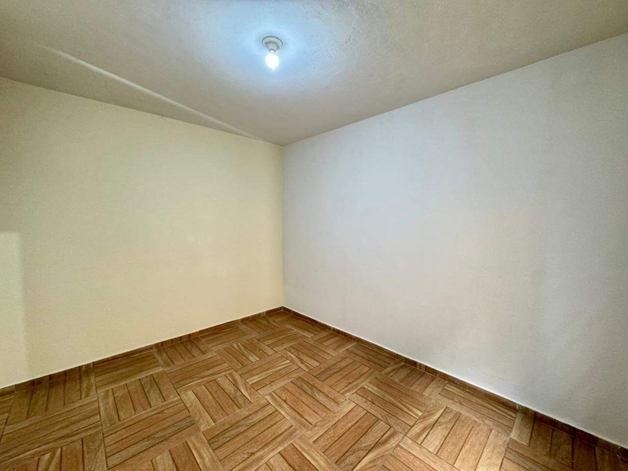 Casa à venda no Arvoredo: 