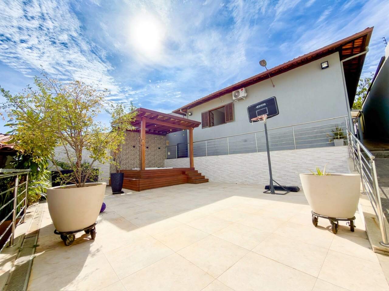 Casa à venda no Alto Caiçaras: 