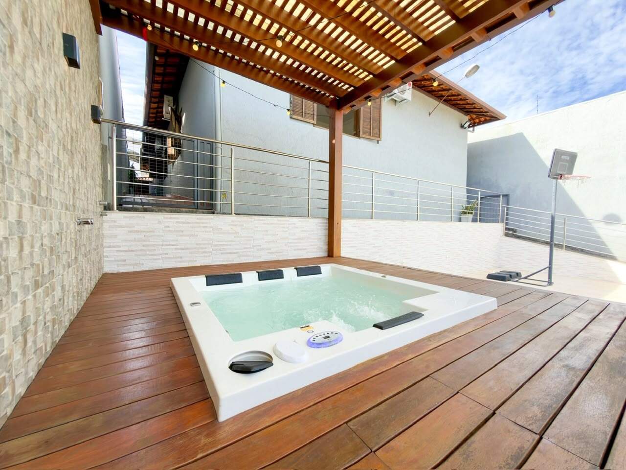 Casa à venda no Alto Caiçaras: 