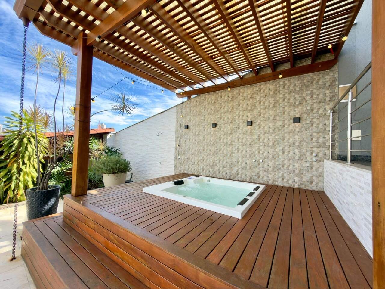 Casa à venda no Alto Caiçaras: 
