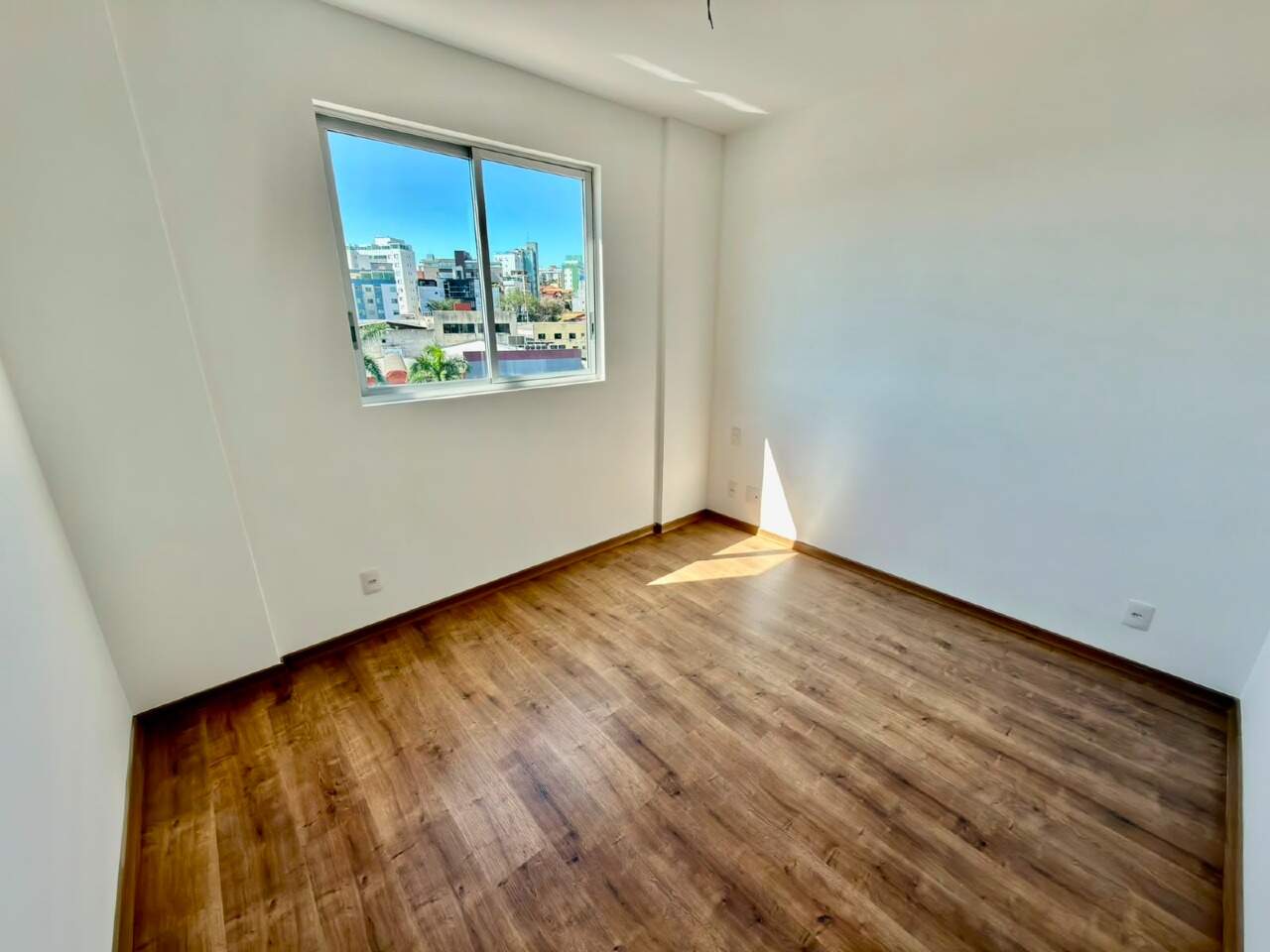 Apartamento à venda no Serrano: 