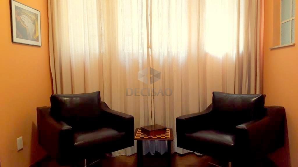 Apartamento 4 Quartos à venda no Cruzeiro: 