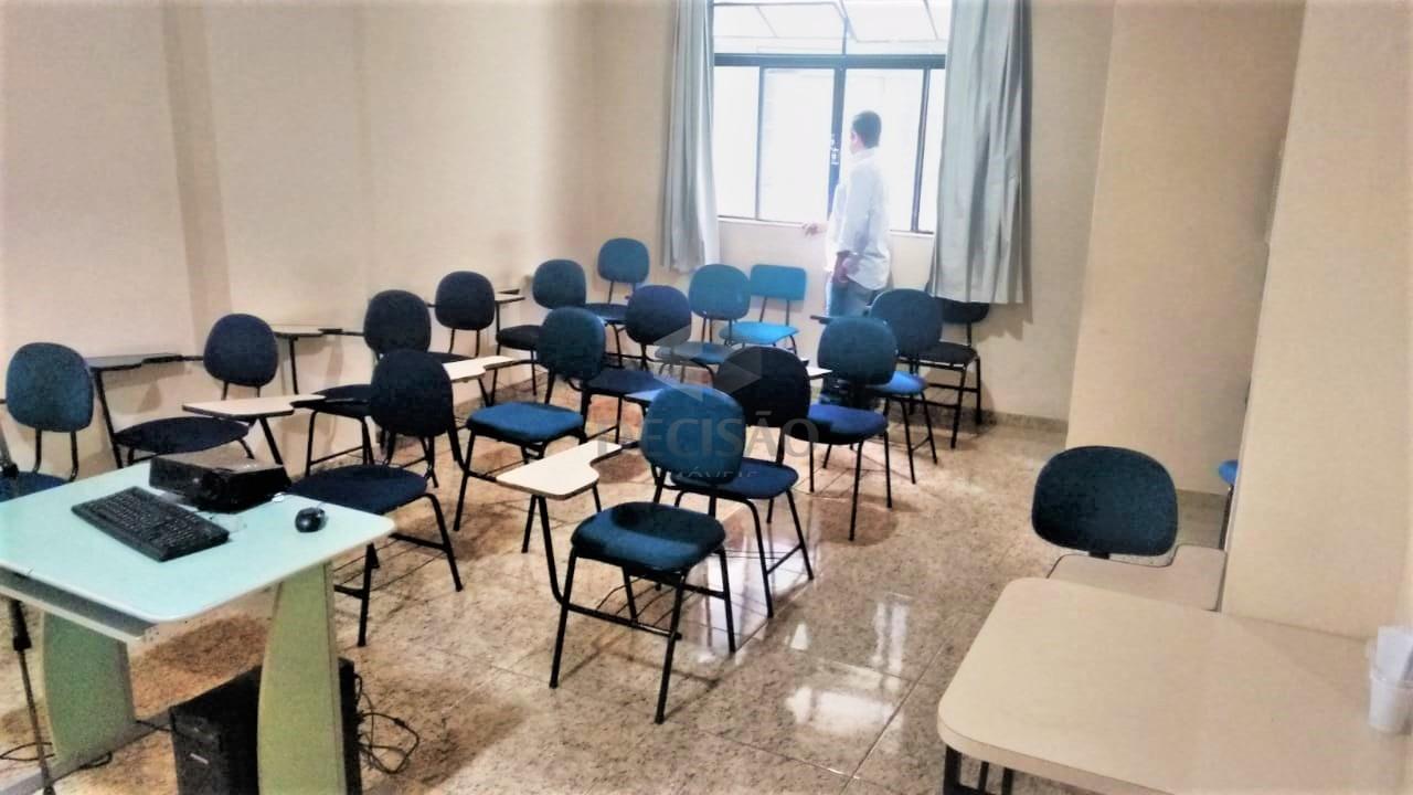 Sala à venda no Santo Agostinho: 