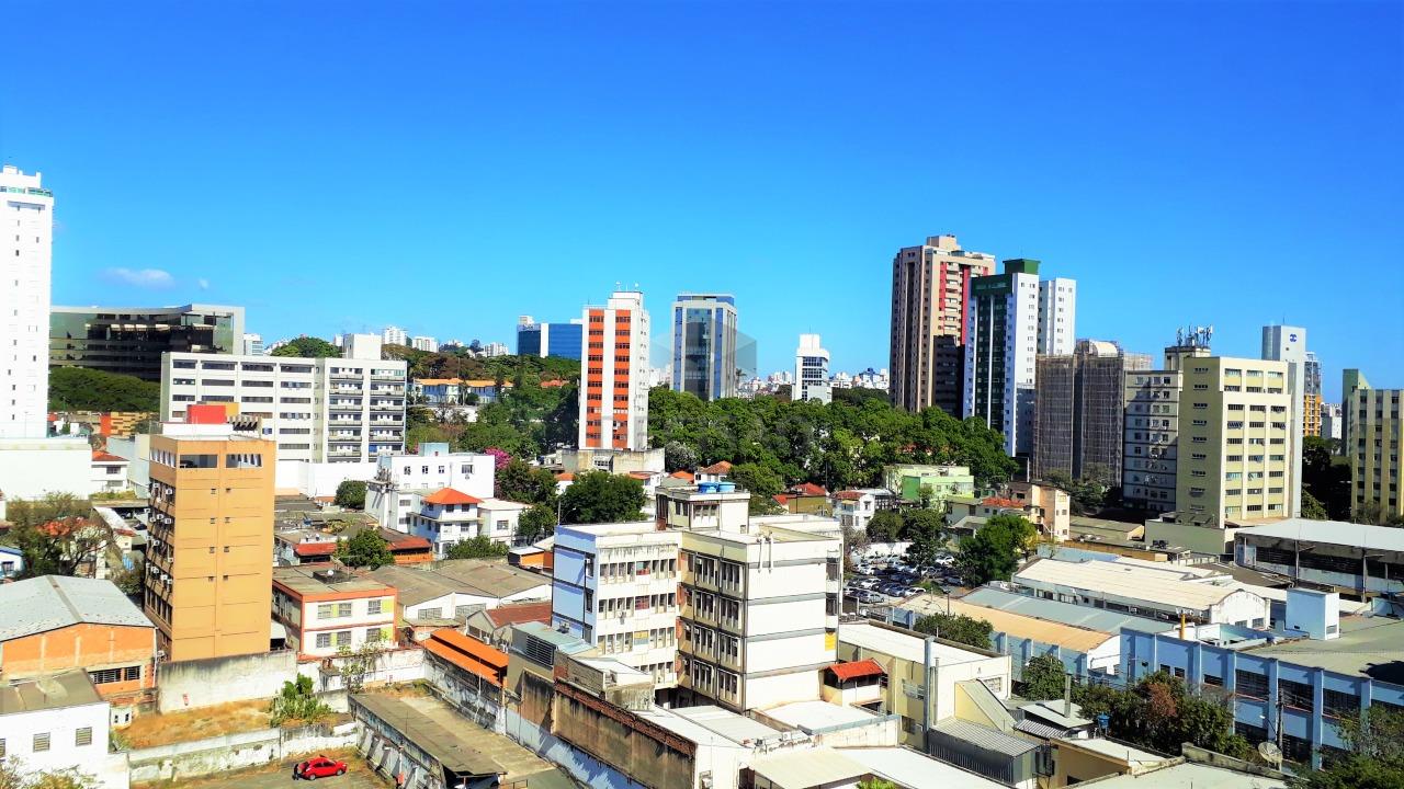 Sala à venda no Barro Preto: 