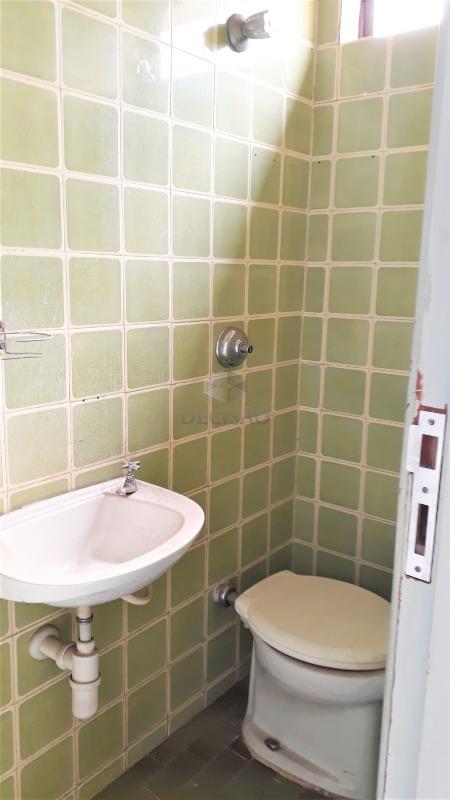 Sala à venda no Barro Preto: 