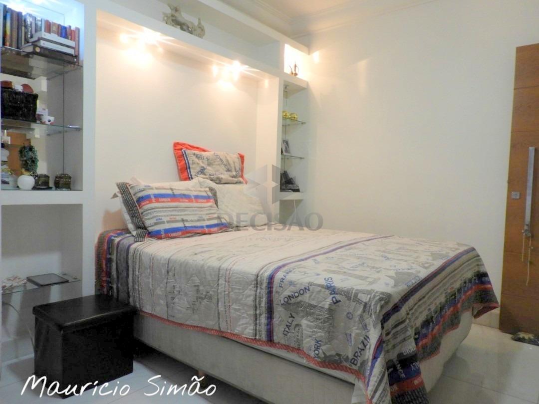 Apartamento 4 Quartos à venda no Funcionarios: 