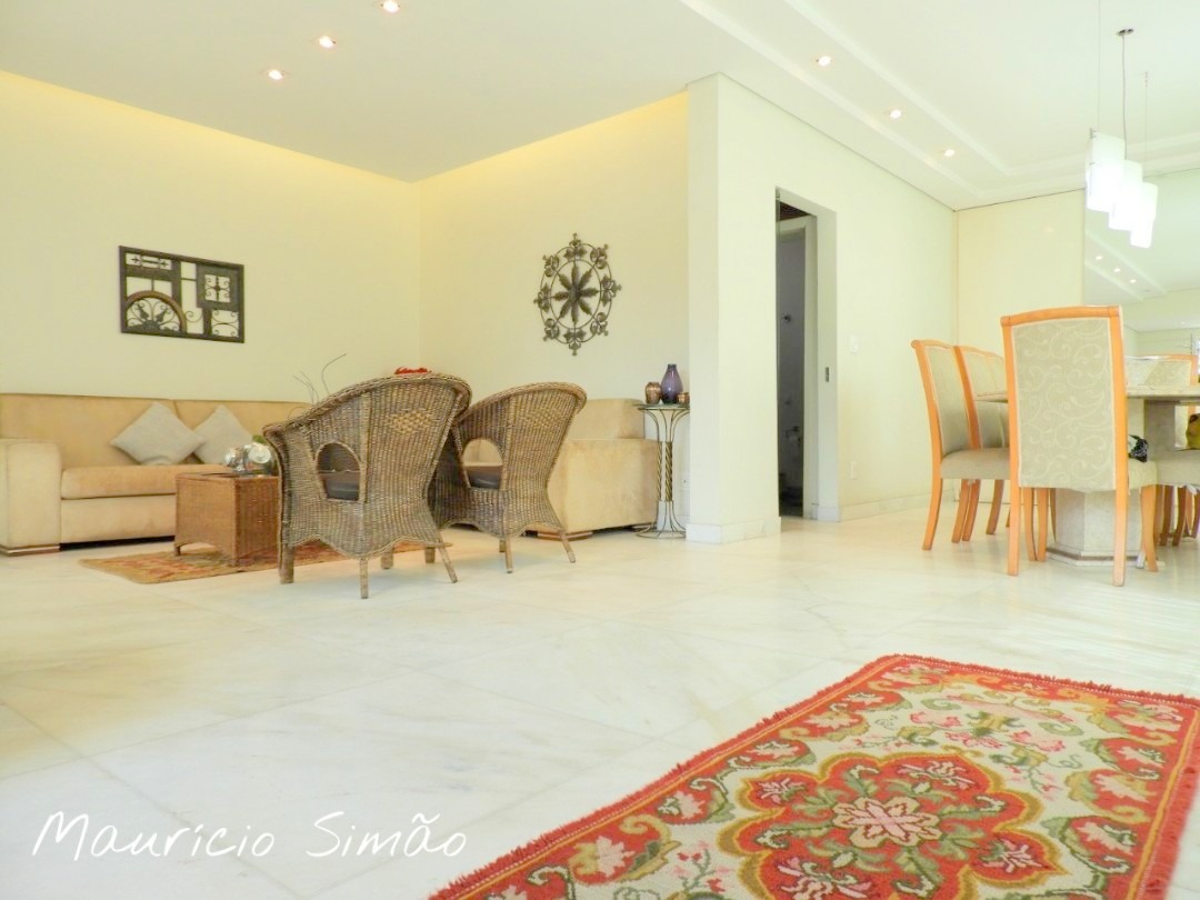 Casa à venda no Renascença: 