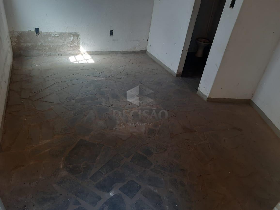 Lote à venda no Renascença: 