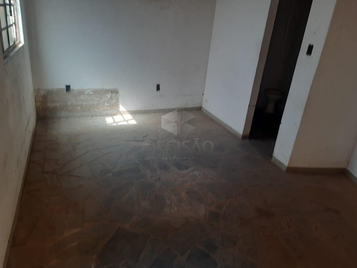 Lote à venda no Renascença: 