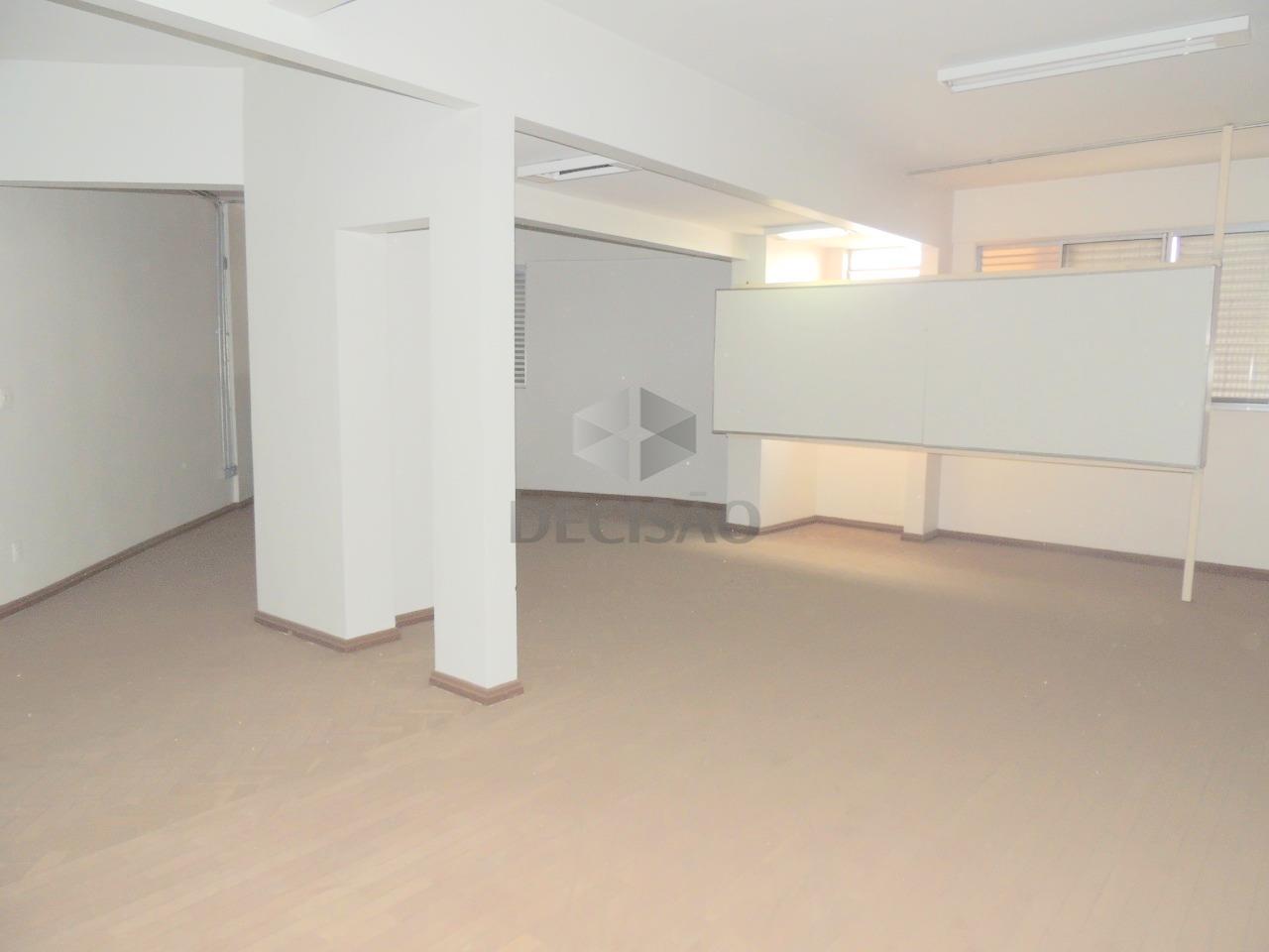 Prédio Comercial à venda no Centro: 