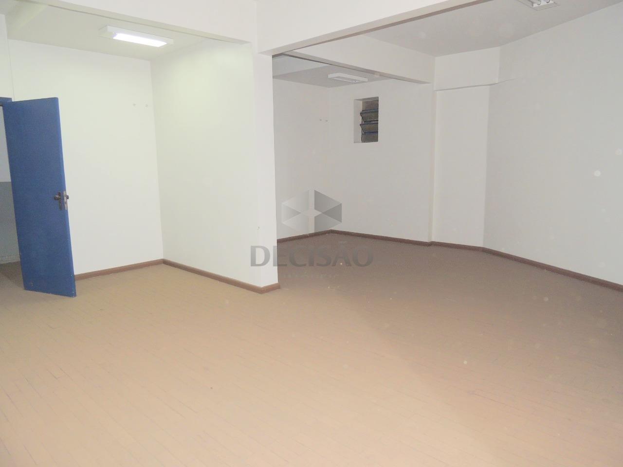 Prédio Comercial à venda no Centro: 